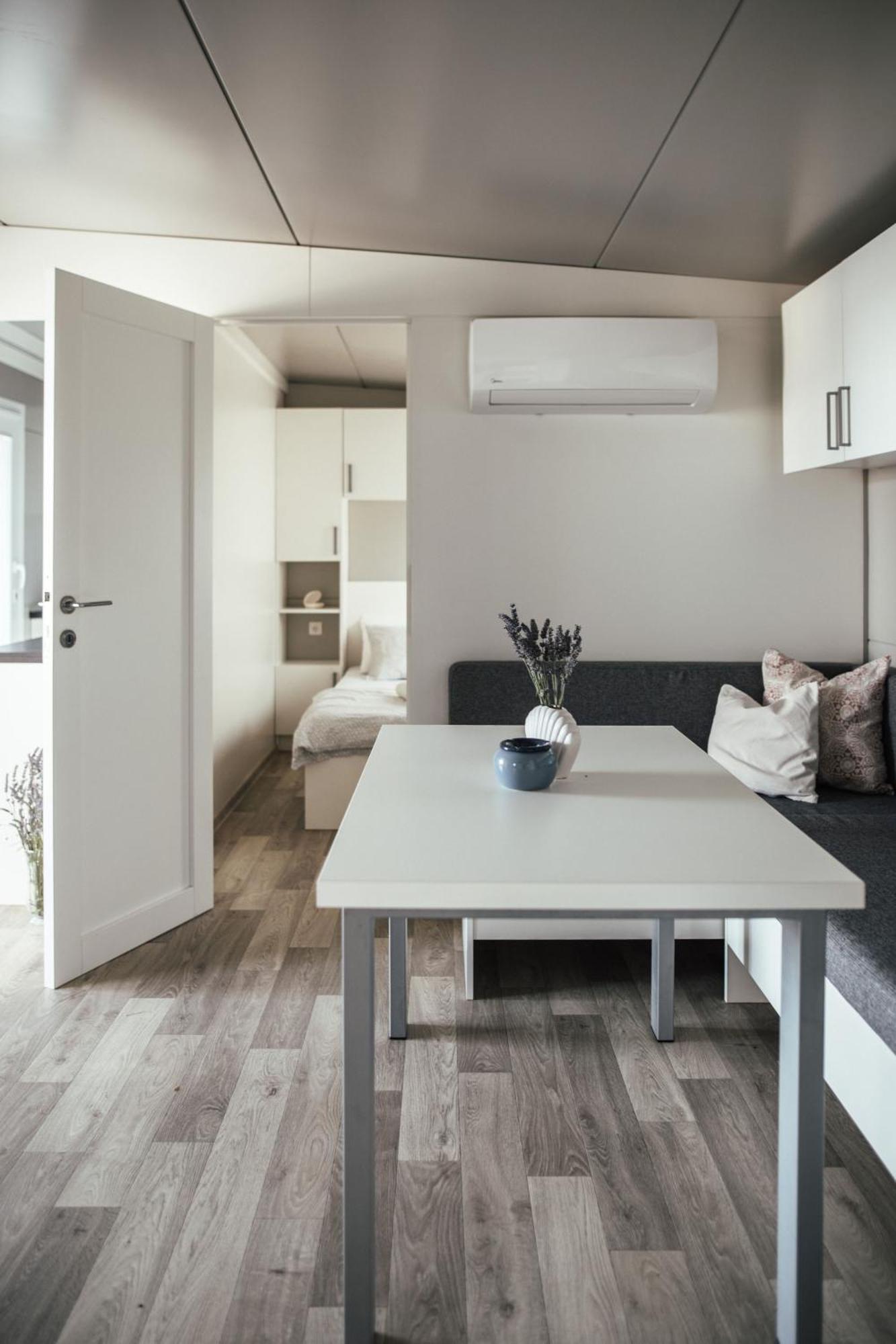 Rasin Mobile Homes * Pakostane