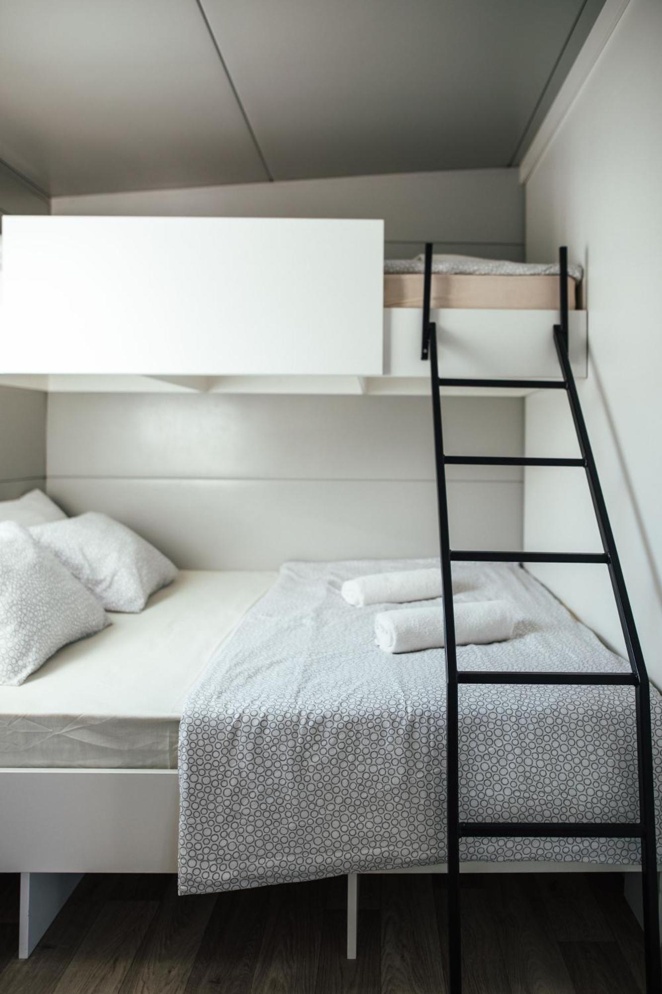 Casa vacanze Rasin Mobile Homes *