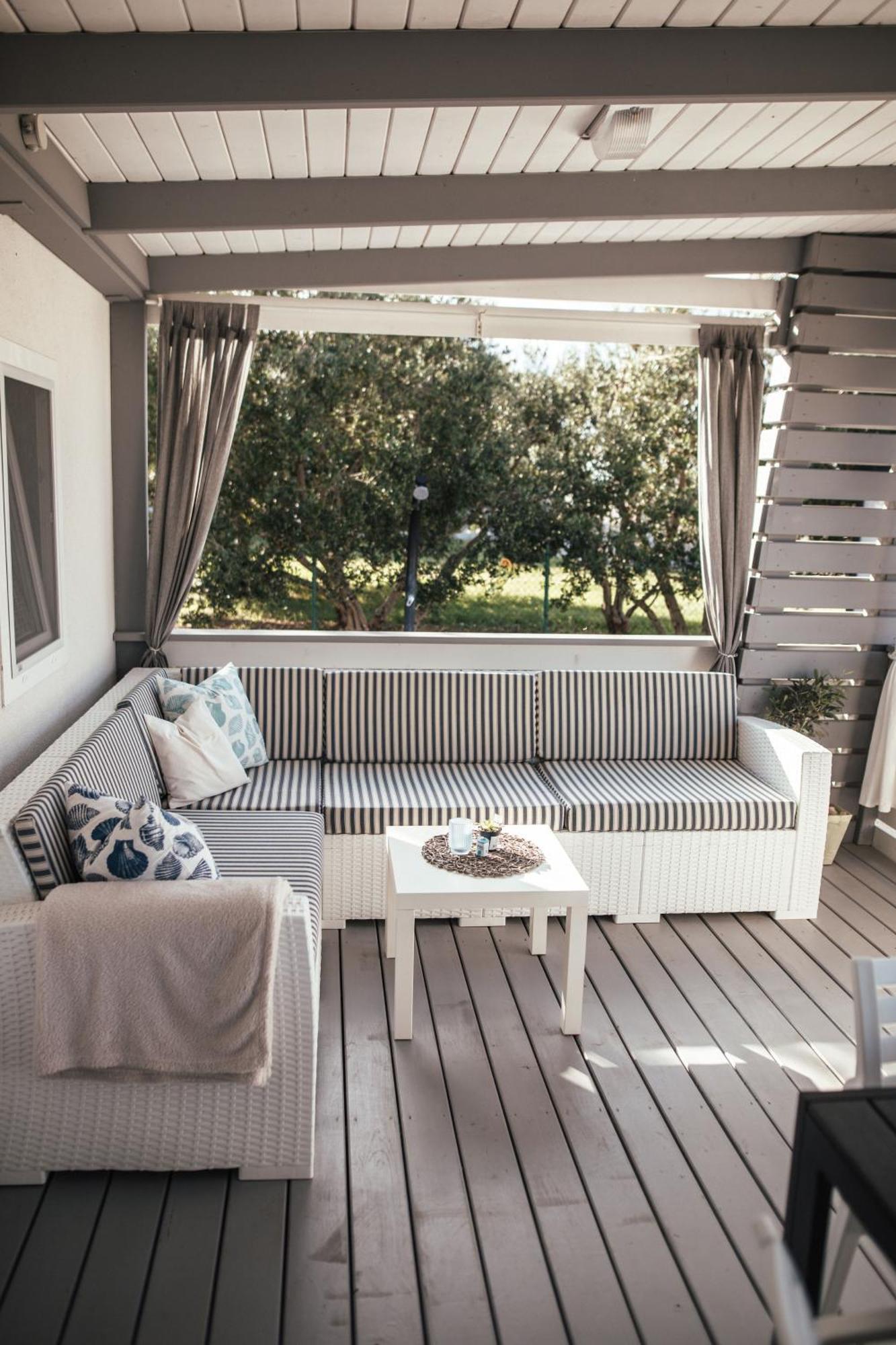 Holiday home Rasin Mobile Homes